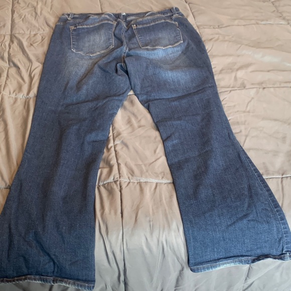 Classic Blue flare Women's Jeans - Picture 5 of 5